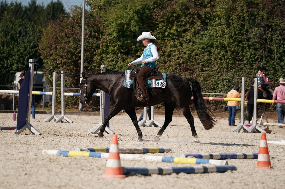 s_A_908053.JPG
